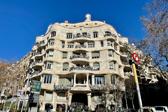3-Hour Private Gaudi Bike Tour - Casa de les Punxes brings another sharp change in style