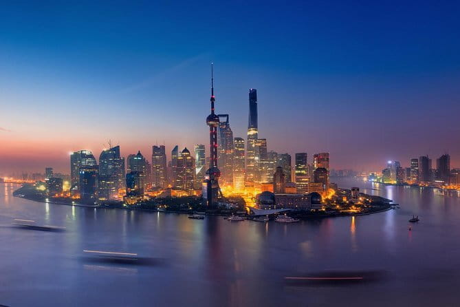 3-Hour Shanghai Art Deco Walking Tour With City Master - Fairmont Peace Hotel and the polished side of Art Deco