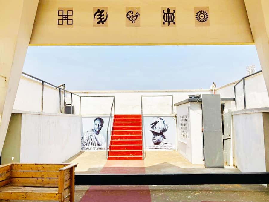 Accra Architectural Tour - Booking flexibility and language choices