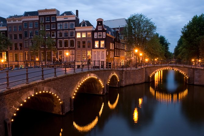 Amsterdam Architecture Tour - Starting at Design Amsterdam on Brouwersgracht