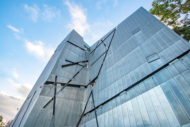 Architectural Berlin: Private Tour with a Local Expert - Berlin Cathedral and the Lustgarten setting