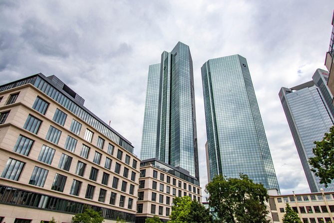 Architectural Frankfurt: Private Tour with a Local Expert - MyZeil: Frankfurt’s futuristic shopping side