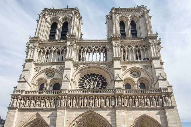 Architectural Paris: Private Tour with a Local Expert - What a private guide changes