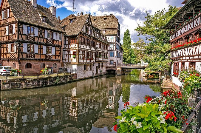 Architectural Strasbourg: Private Tour with a Local Expert - Place de la République and the city’s later face
