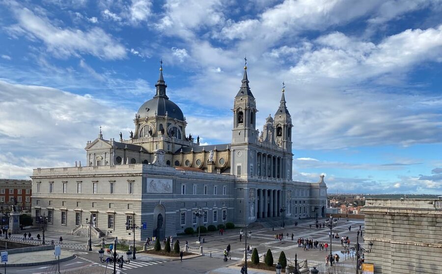 Architecture Tour: Old Historic Madrid with an architect - From cathedral to Arab Wall
