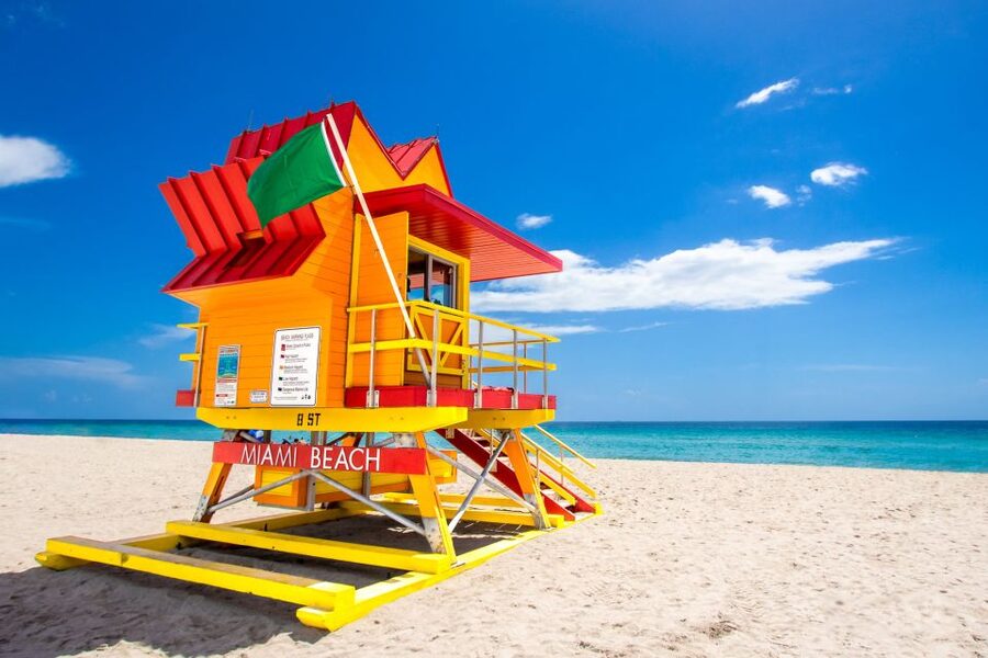 Award-winning Art Deco & History Walking Tour - Cuban migration and the making of modern Miami