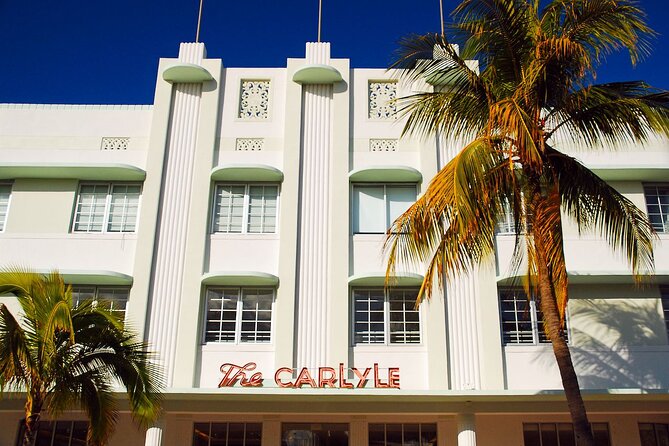 Award-winning Art Deco & Neon Lights Walking Tour in Miami Beach - Cardozo Bar and Grill, an Art Deco lesson in place