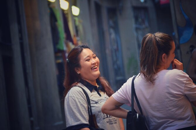 Barcelona 1.5h Private Old Town, Gothic & Ramblas Walking Tour - Roman stones and medieval lanes in the Gothic Quarter