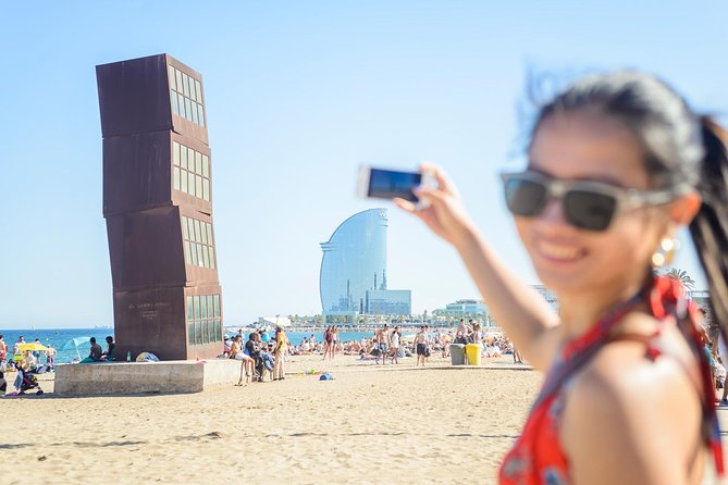 Barcelona e-Bike Tour: Gaudí & Old Town Small Group - Barceloneta, Port Olímpic, and the city facing the sea