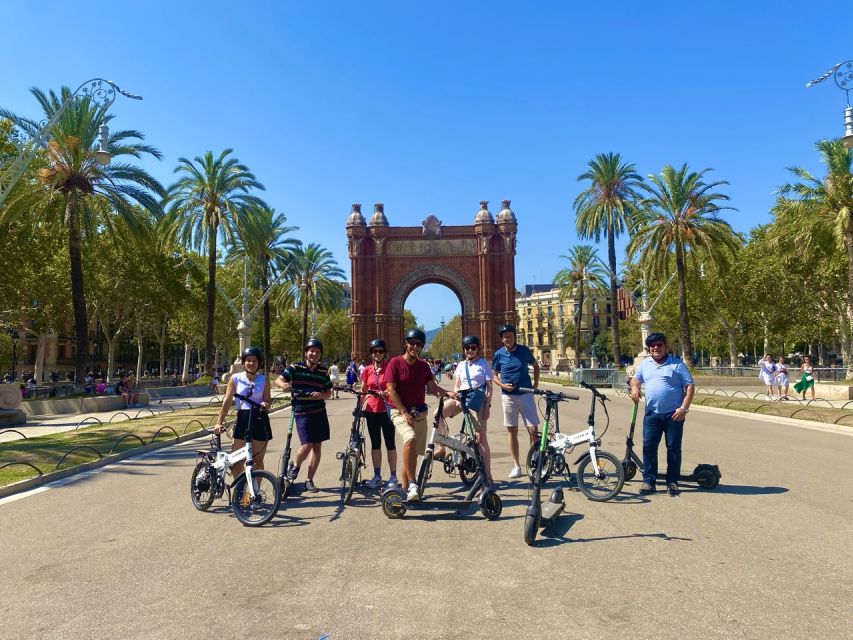 Barcelona: E-Scooter Gaudí & the Sea Tour - Families, languages, and guide style