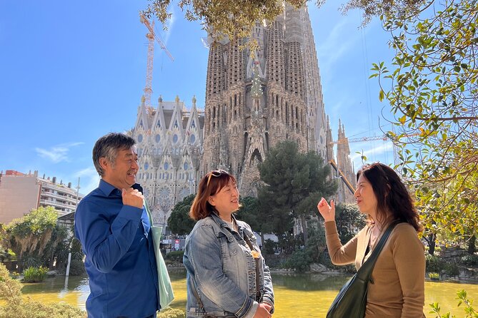 Barcelona Full Day: Sagrada Familia and the 3 Gaudí Houses - Inside the Sagrada Família, where the day reaches its peak