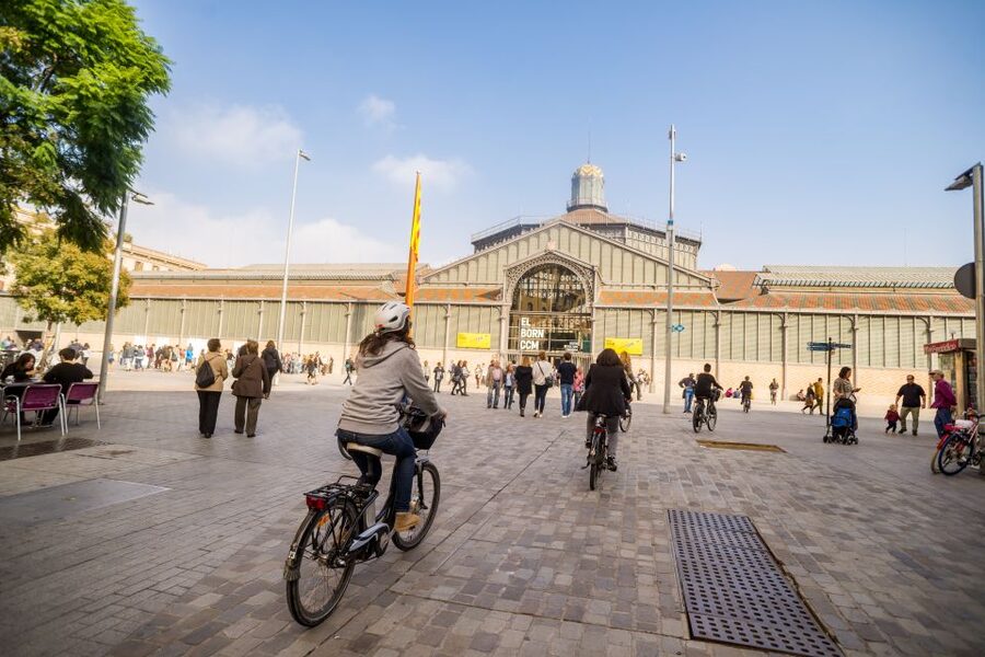 barcelona: Gaudi Highlights eBike tour - What is included, and what you still need to plan