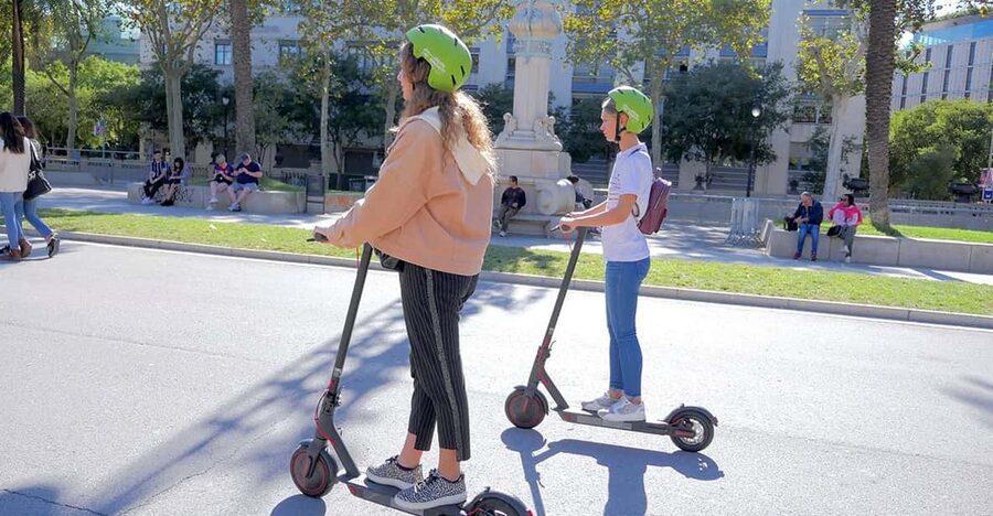 Barcelona: Gaudi Highlights Guided Tour by Electric Scooter - Gothic Quarter to Port Vell