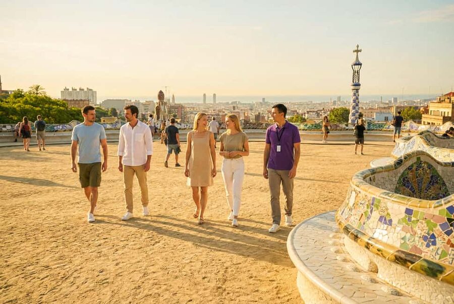 Barcelona: Gaudí’s Park Güell Tour with Fast-Track Ticket - The Gaudí House Museum and optional extra time