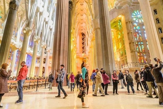 Barcelona Gaudi Tour: Sagrada Familia, Casa Batllo & Casa Mila - Who should book this Gaudí tour?