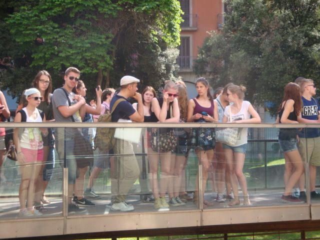 Barcelona: German City Tour from Gaudí's Perspective - From early commissions to Casa Milà