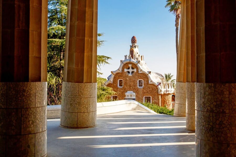 Barcelona: Park Güell and Gaudí House Museum Entry Ticket - Why Park Güell feels unlike any other Barcelona sight