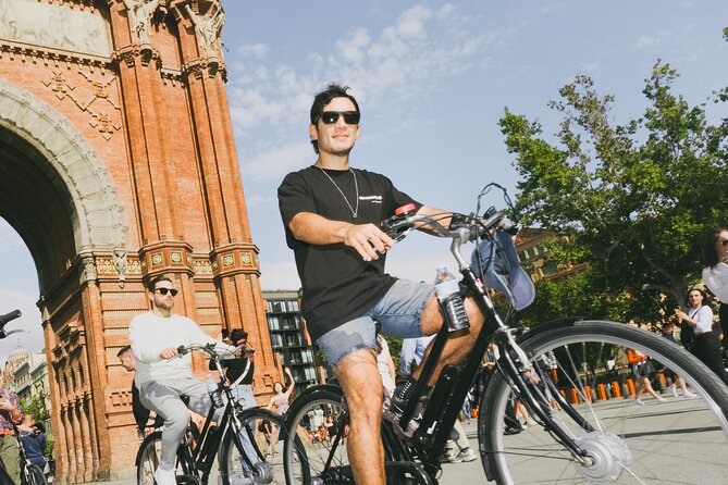 Barcelona’s Most Fun E-Bike Tour: Gaudí & City Stories - Casa Batlló Along Passeig de Gràcia