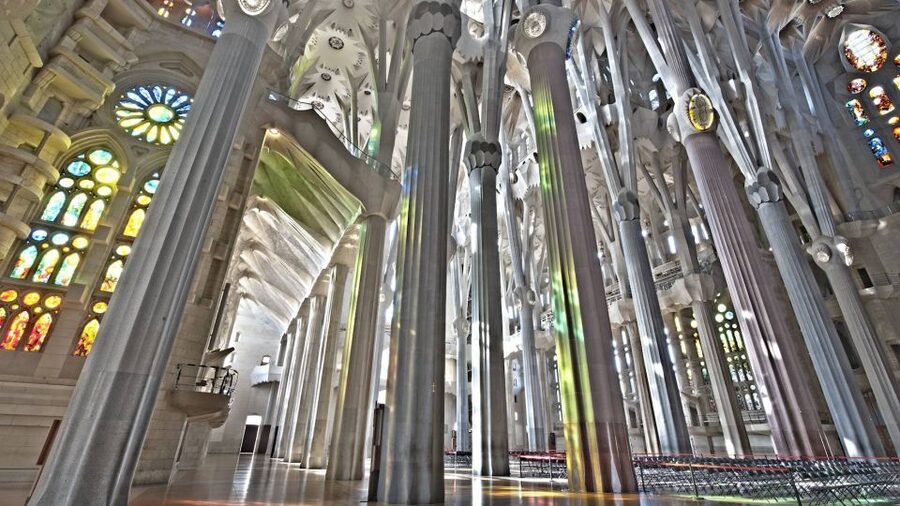 Barcelona: Sagrada Familia and City Tour with Hotel Pickup - Montjuïc views and Olympic Barcelona