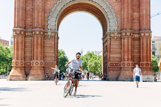 Barcelona: Wonders of Gaudi Bike Tour - Casa Fuster and the ride down Diagonal