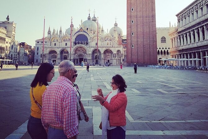 Basilica San Marco and the Pala d'Oro with Architect Guide - The Pala d’Oro and its almost 2,000 precious stones