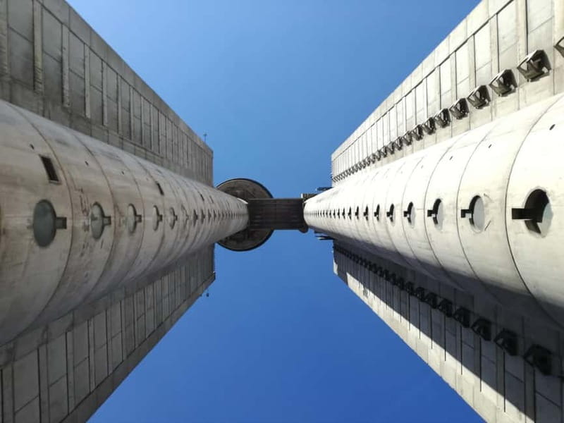 Belgrade: Space architecture tour - brutalist architecture - Eastern Gate, where housing becomes sculpture