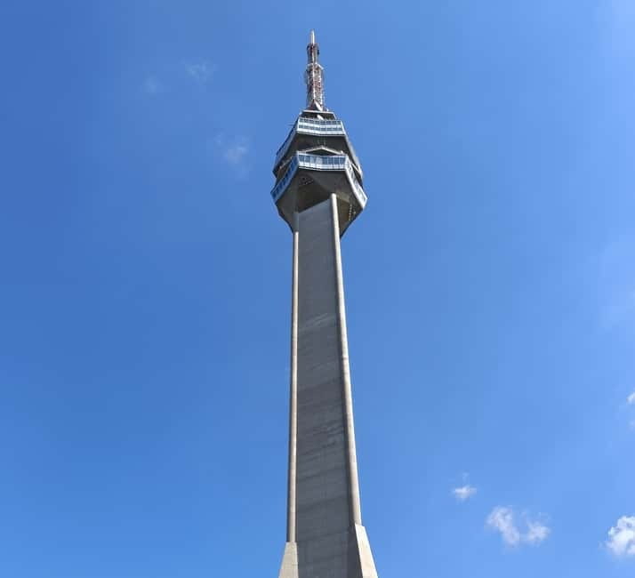 Belgrade: Space architecture tour - brutalist architecture - Palace of Serbia and the architecture of authority