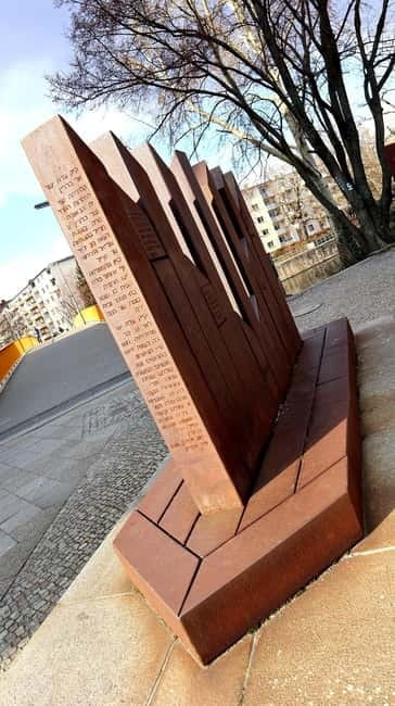 Berlin: Hansaviertel Modernist Architecture Tour - Interbau 1957 and the Cold War City