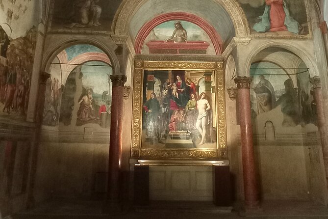 Best of Bologna in one day : Food, architecture, art and history - San Giacomo Maggiore and the Oratory of Santa Cecilia