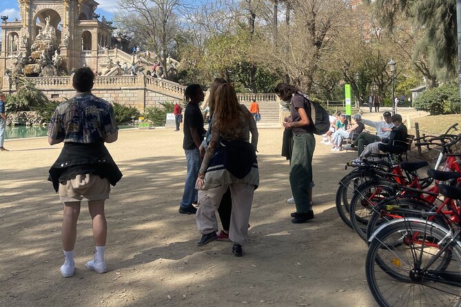 Bike Tour in Barcelona: History, Architecture and Culture - Palau de la Música Catalana: music and identity