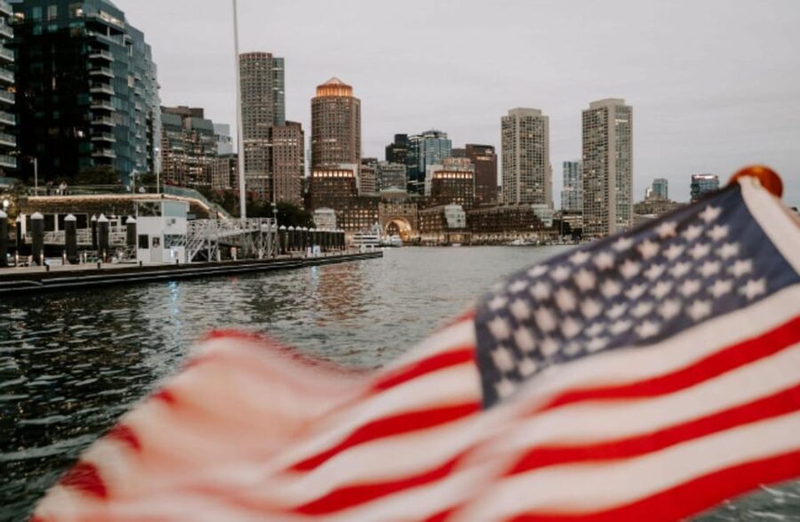 Boston: Harbor and Charles River Architecture Boat Tour - Is $47 a fair price?