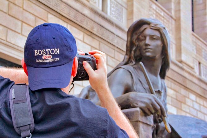 Boston's Architecture, History + Photo Walking Tour (SMALL Group) - From formal Back Bay to Beacon Hill streets