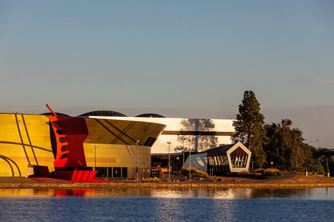 Building + Architecture Tour | 10am Daily - Key points to know before you book