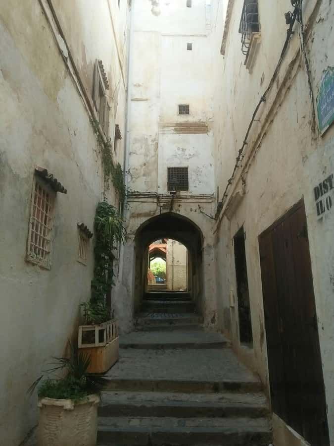 Casbah of Algiers : Guided tours Architecture and Urban plan - Statah El Bahja and the rhythm of the old streets