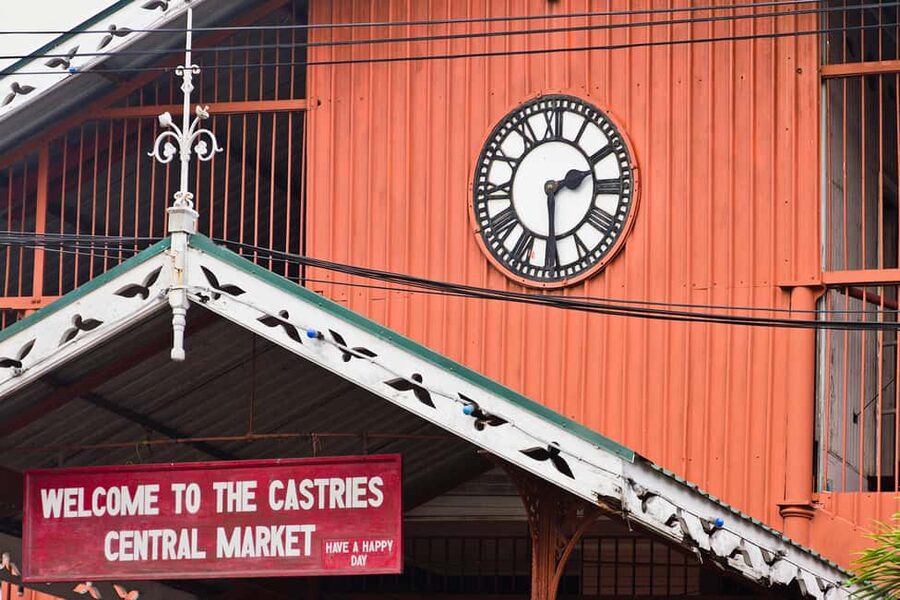 Castries: Guided City Architecture and Castries Market Tour - Starting with Castries and its old buildings