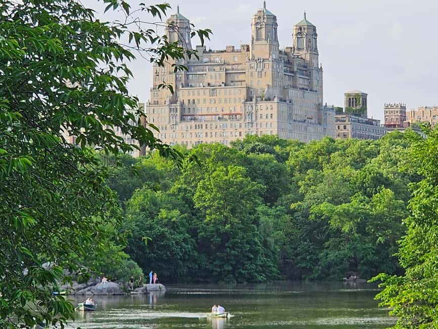 Central Park, NY: Nature, Architecture and Movie Scenes Tour - Key points at a glance