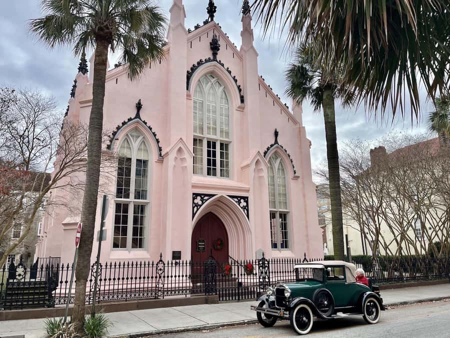 Charleston: History and Architecture Guided Walking Tour - Three interiors, available when circumstances allow