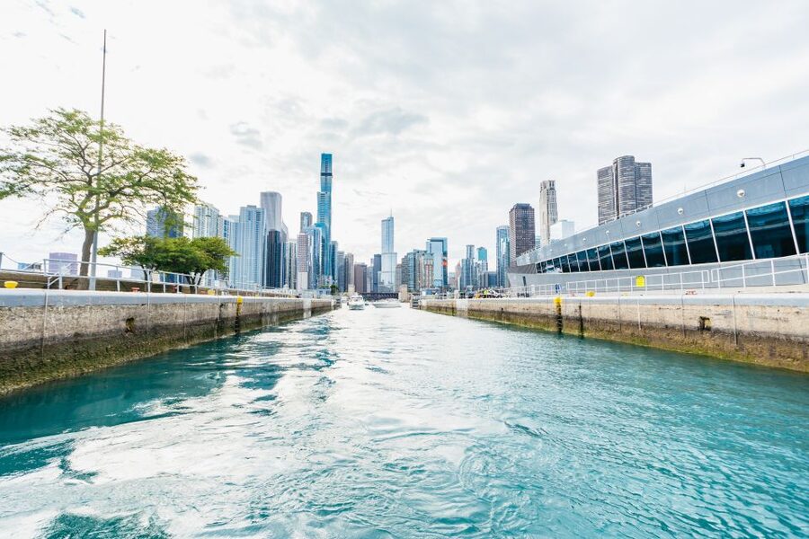 Chicago: 1.5-Hour Lake and River Architecture Cruise - Lake Michigan and the classic skyline view