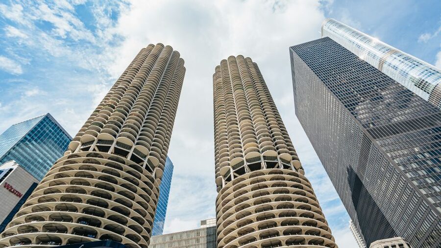 Chicago: 1.5-Hour Lake and River Architecture Cruise - Choosing your seat and using the onboard service
