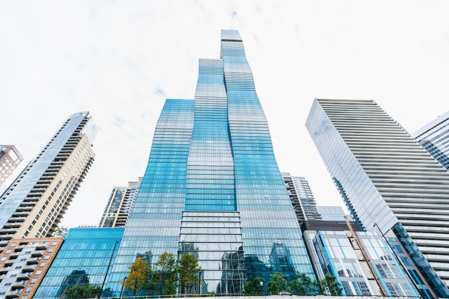 Chicago: 1.5-Hour Lake and River Architecture Cruise - Practical timing and weather advice