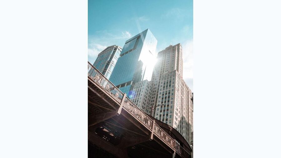 Chicago: Architecture Boat Tour with Drinks - Why the Chicago River is the best classroom