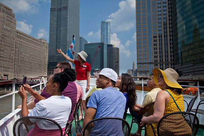 Chicago Architecture Center River Cruise aboard First Lady - Key points at a glance