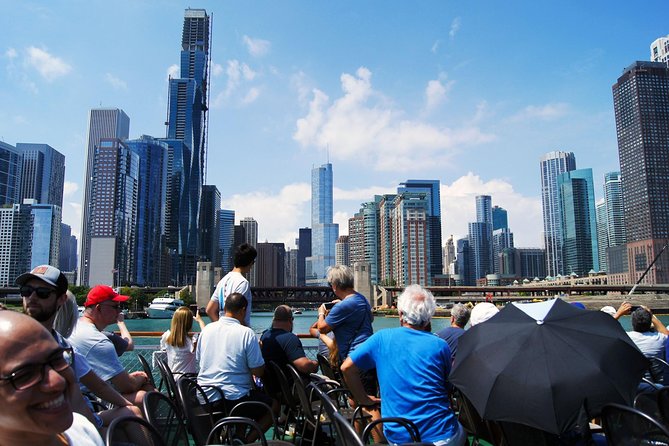 Chicago Architecture Center River Cruise aboard First Lady - The first stretch: Chicago’s riverfront revival