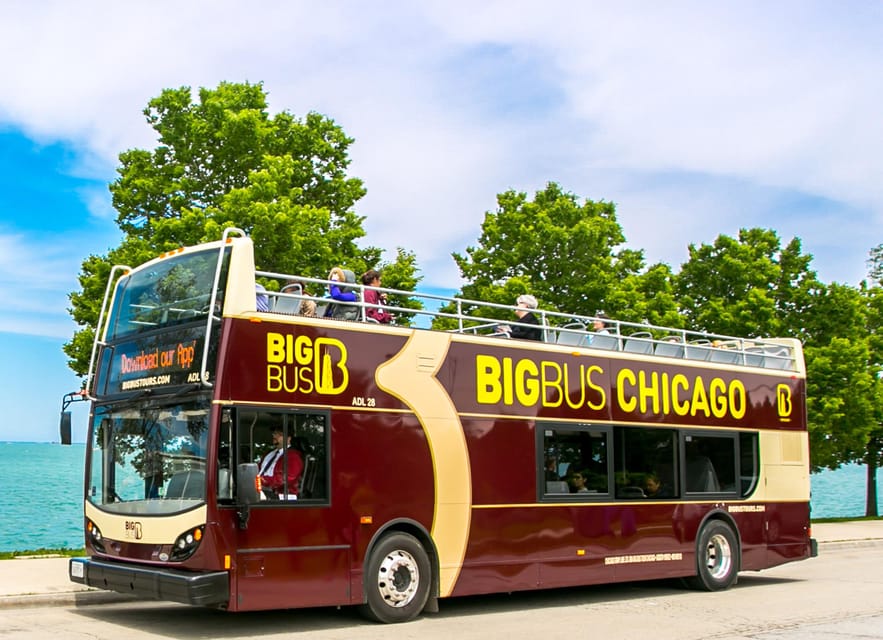 Chicago: Architecture River Tour and Hop-on Hop-off Bus Tour - What the main sightseeing stops offer
