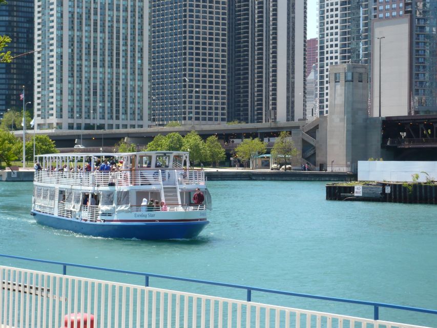 Chicago: City Minibus Tour with Optional Architecture Cruise - Key points at a glance