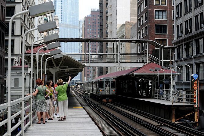 Chicago City Tour: Elevated Architecture Tour with Train Ticket Included - Harold Washington Library and the State and Van Buren station
