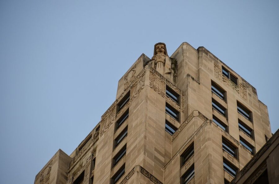 Chicago: Elevated Architecture Walking Tour - Why the L changes the way you see Chicago