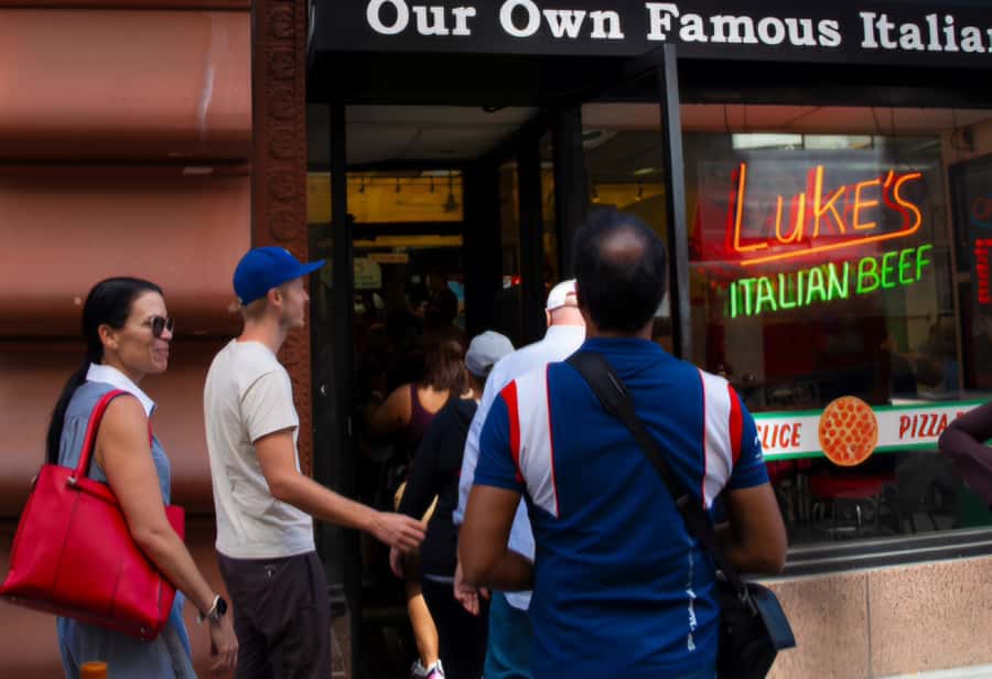Chicago: Food, History and Architecture Tour - Walking, weather, and family planning