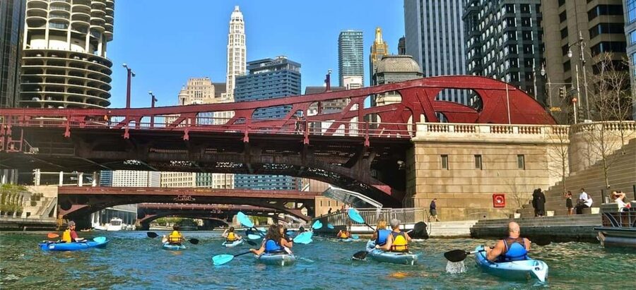 Chicago: History and Architecture Guided Kayak Tour - Getting on the river with a small group