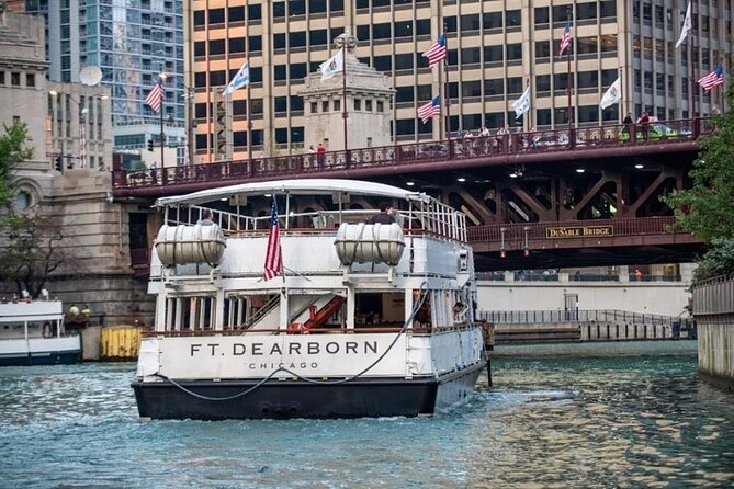 Chicago Luxury Minibus City Tour and Architecture River Cruise - Streeterville, Navy Pier, and the lakefront